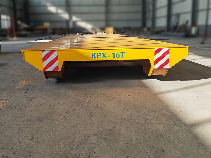 KPX 25トン鉄道輸送バス