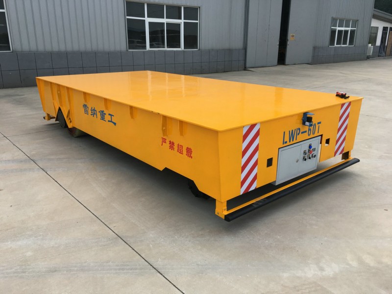 エンジン駆動60T電気トラックレス転送車