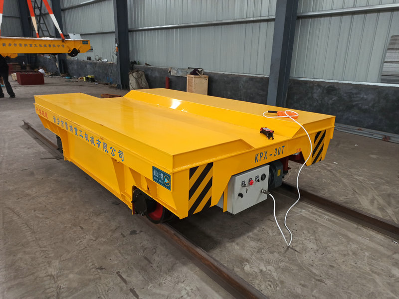 Battery-Powered 30T Rail Transfer Cart for Die and Mold Handling バッテリー駆動